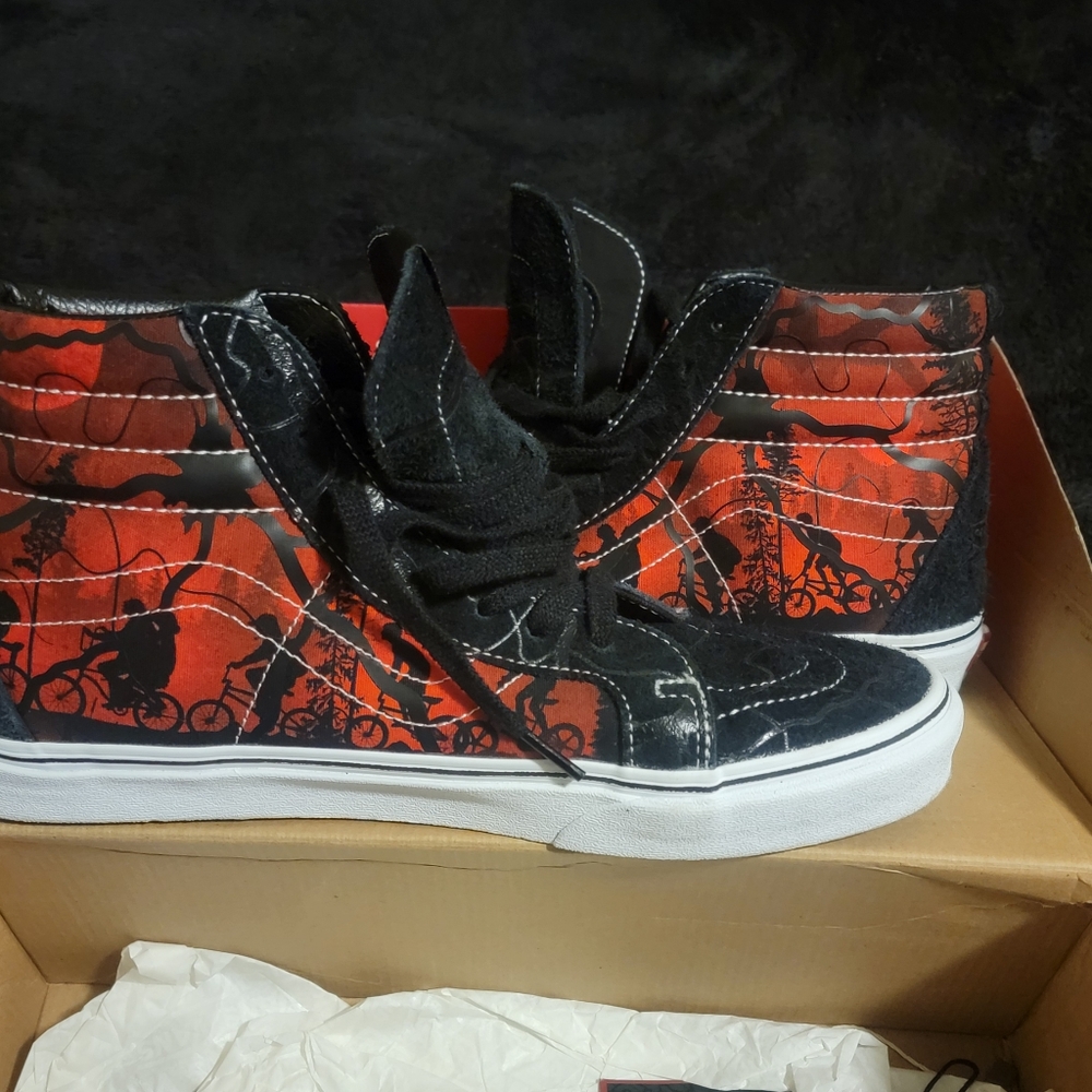 Vans Stranger Things SK8-hi Men's 13 - Picture 6 of 6